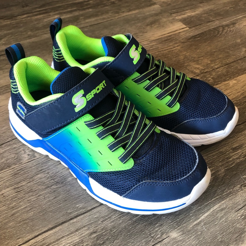 Boys skechers